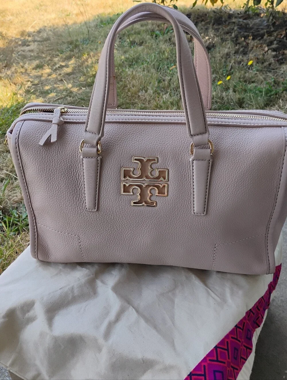 Tory Burch-Britten Pebbled Leather Satchel (Pink Moon 🩷🌙) Dust Bag Included